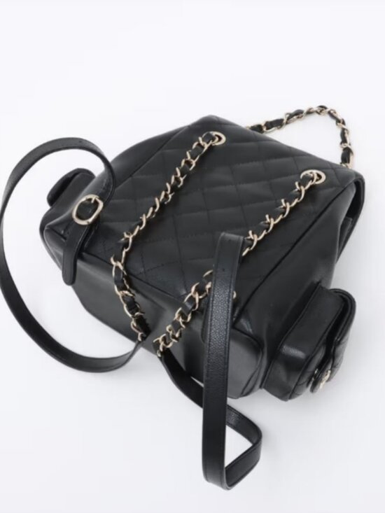 Chanel CC Logo Matelasse Caviar Skin Chain Backpack Black main image 14
